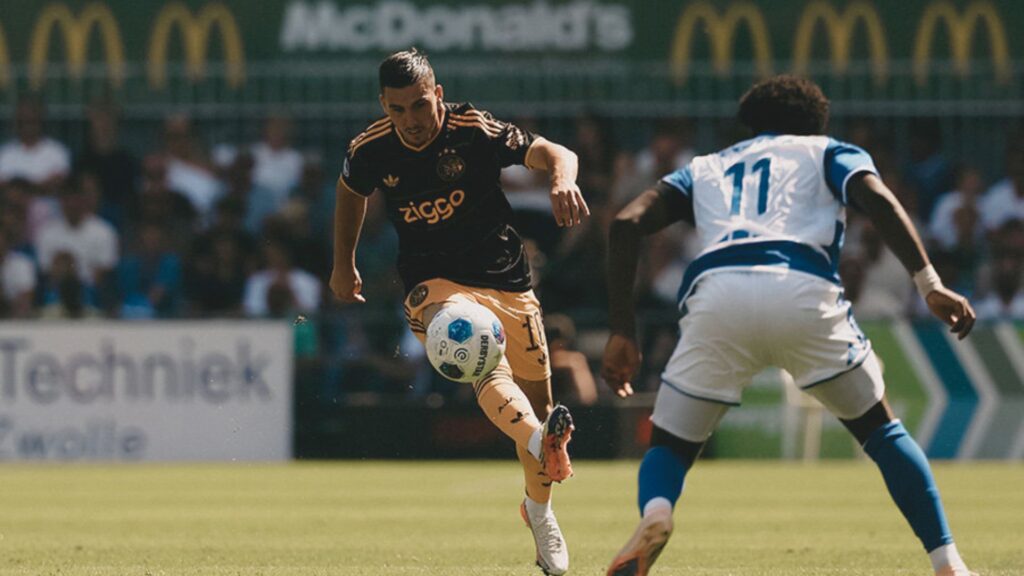 Ajax comenzó la Eredivisie con un triunfo ante PEC Zwolle