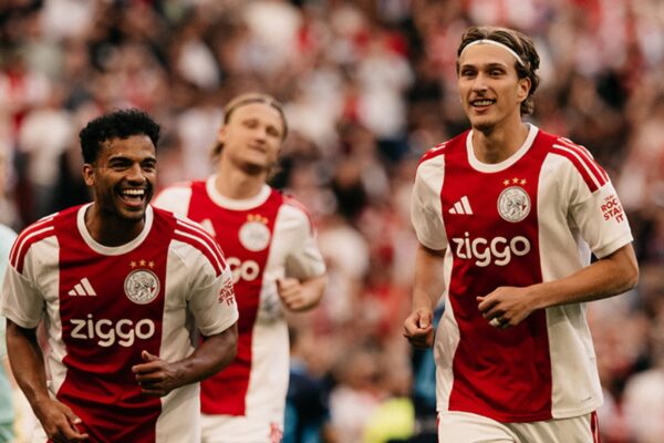 Ajax golpea primero: venció al Shelbourne y sacó ventaja en la Conference League
