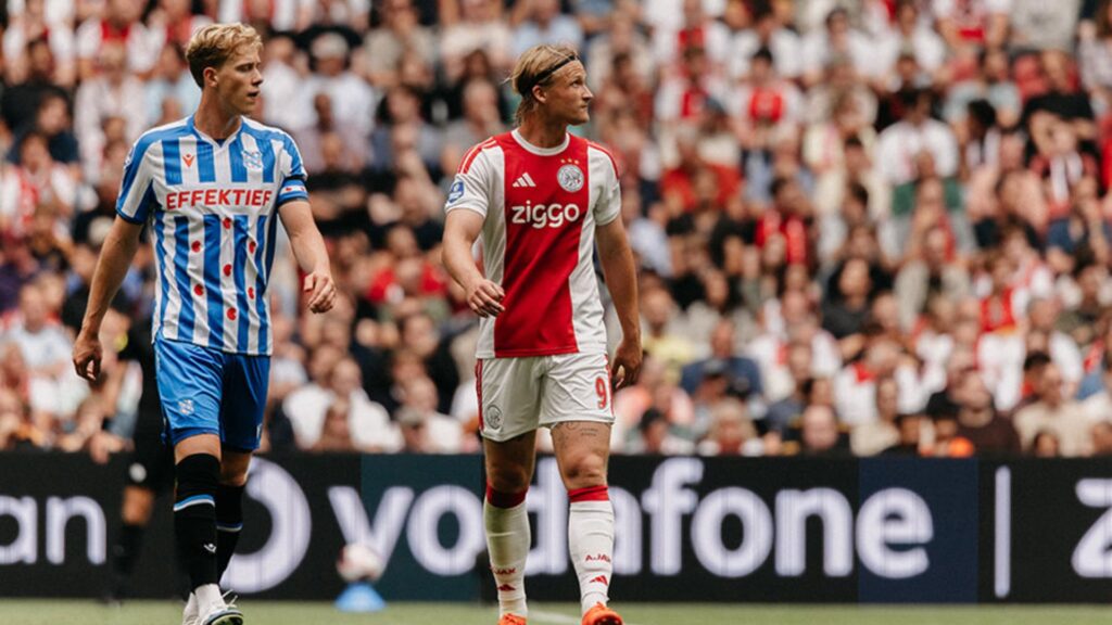 Ajax dejó escapar una ventaja de dos goles y empató ante Heerenveen