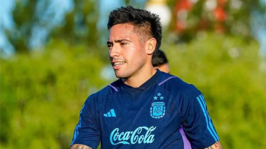 River Plate confirma el fichaje de Francisco Ortega tras acuerdo con Olympiacos