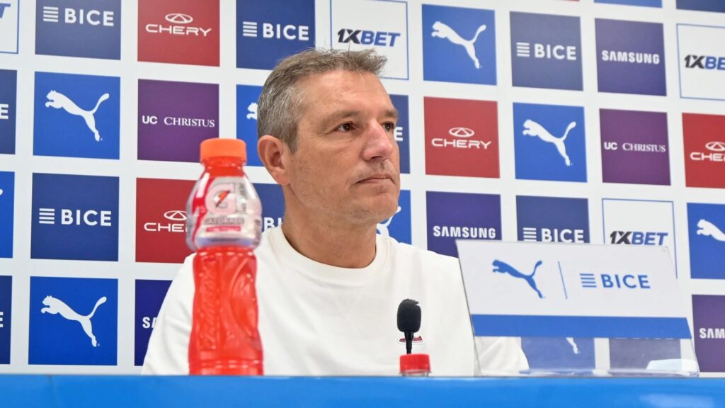 Fin de una era en Universidad Católica: José María Buljubasich deja la gerencia deportiva tras 16 años
