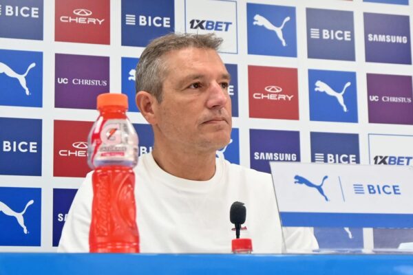Fin de una era en Universidad Católica: José María Buljubasich deja la gerencia deportiva tras 16 años