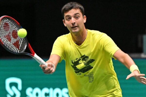 Tomás Barrios avanza con autoridad en la qualy del US Open