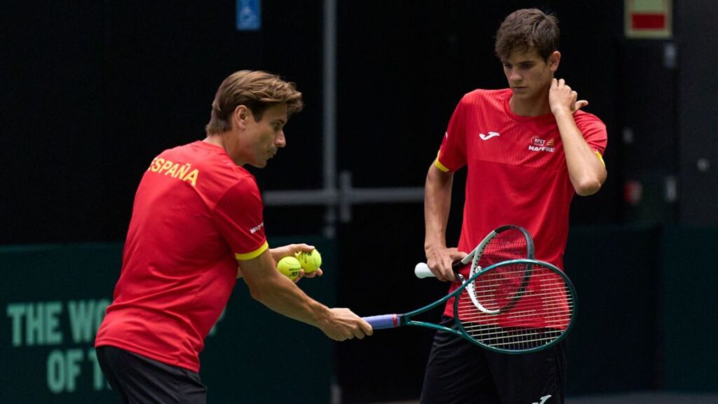 España prepara la Copa Davis ante Chile sin Alcaraz y con Rafa Jódar como líder