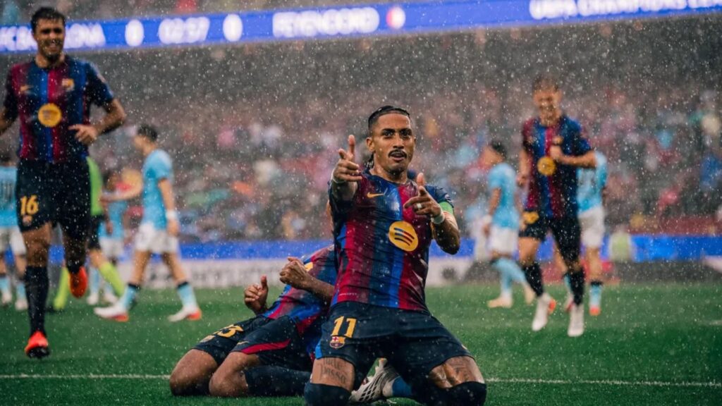 Barcelona goleó al Feyenoord en un duro estreno en la Champions League
