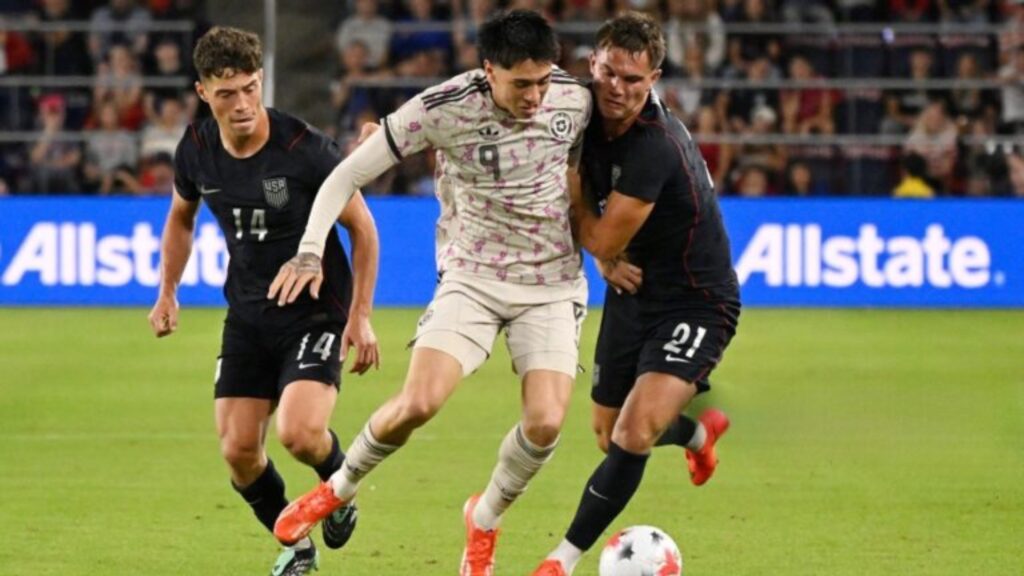 Chile volvió a caer en Norteamérica y perdió 4-2 ante Estados Unidos