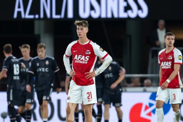 AZ dejó escapar la victoria y empató ante Willem II en Alkmaar