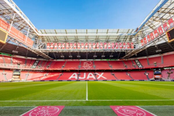 Johan Cruijff ArenA será sede de la Supercopa de la UEFA 2027