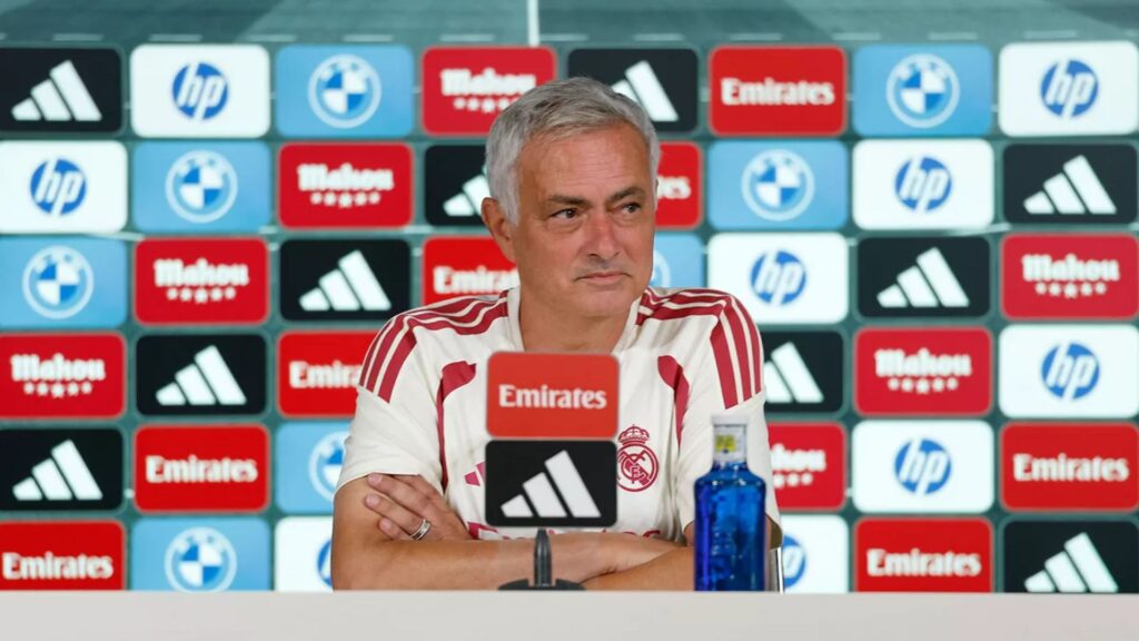 Mourinho se rinde ante Manuel Pellegrini antes del duelo entre Real Madrid y Betis