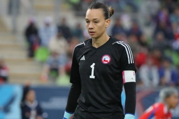 Christiane Endler, las manos que conquistaron el mundo