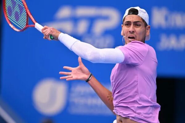 Alejandro Tabilo sufrió una remontada y quedó eliminado del Masters 1000 de Shanghái