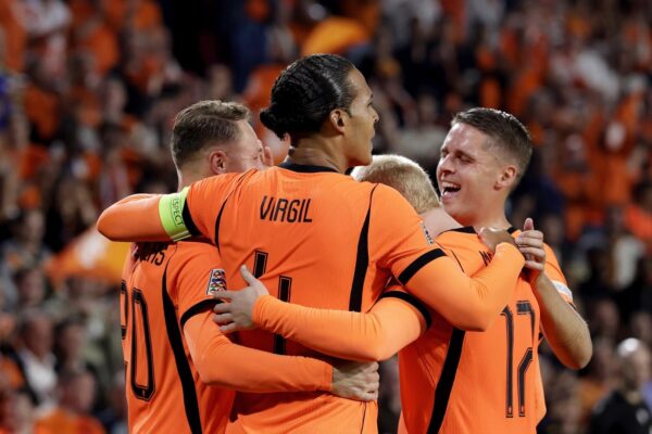 Países Bajos vence a Serbia y termina la fecha como líder de su grupo en la Nations League